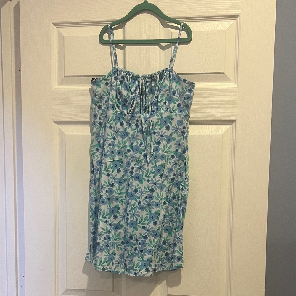 Forever 21 Blue and Green Floral Spaghetti Strap Dress